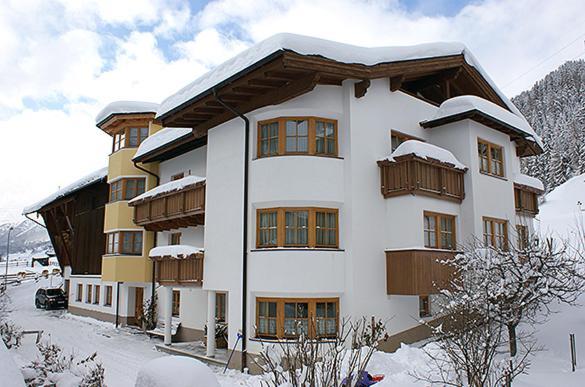 Hof Am Arlberg - Familie Walter Apartment Sankt Anton am Arlberg Exterior photo